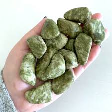 Epidote – Amplifies Intentions & Spiritual Growth