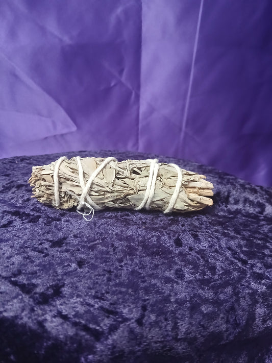 Small Sage Bundle (Damaged) | Energy Cleansing & Spiritual Purification