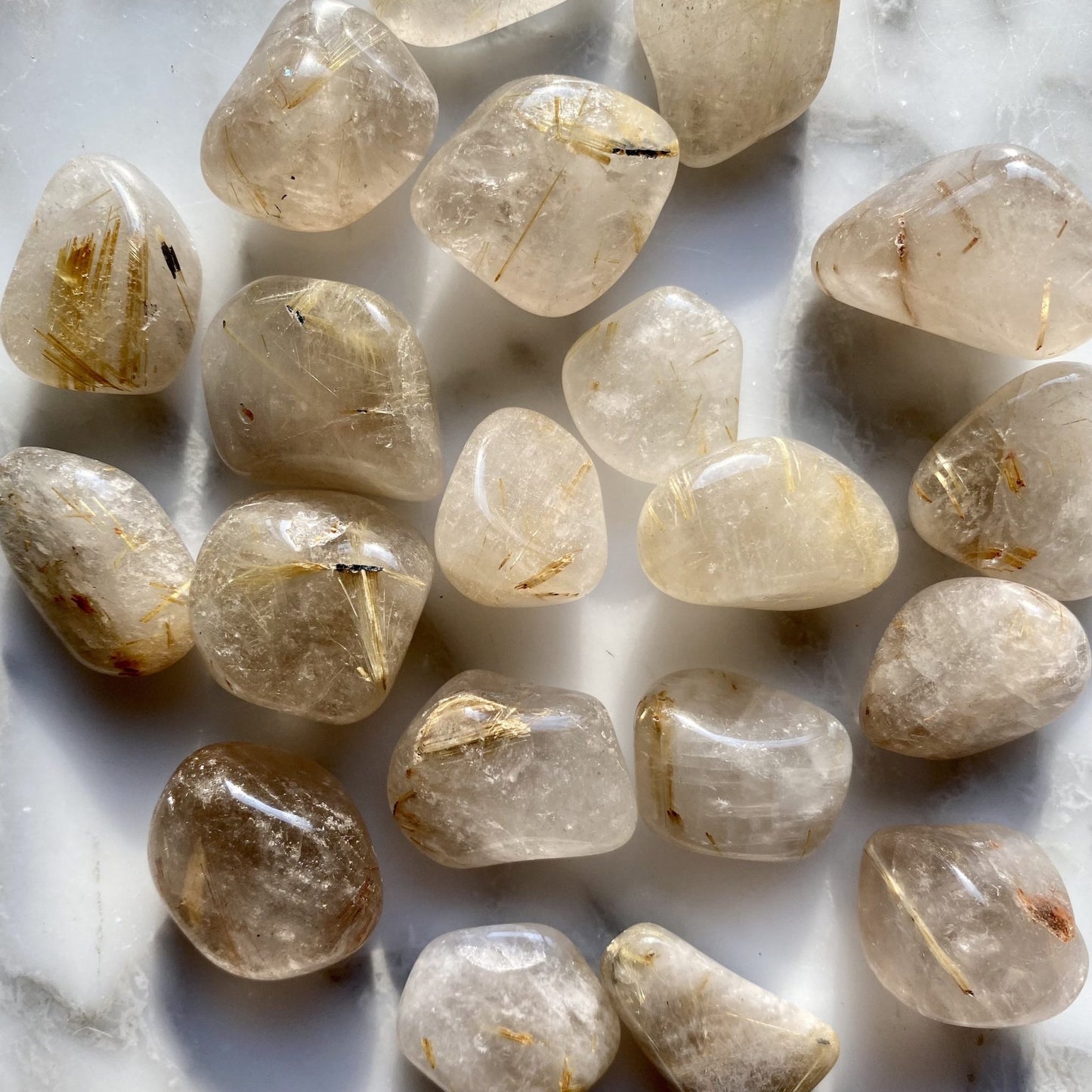 Rutilated Quartz – Spiritual Growth & Energy Cleansing