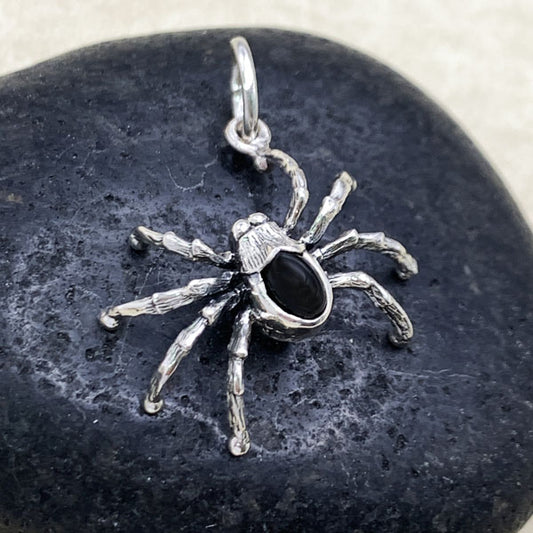 Spider Mini Pendant – Weaver of Fate & Cosmic Creativity